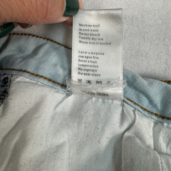 Kancan Straight Leg Jeans Womens Size 11/29 Light Wash Mid Rise Distressed - Picture 7 of 13